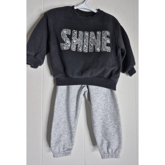 Old Navy Sweatshirt And Garanimals Sweatpants Set Unisex Baby Sz 18-24M - Picture 1 of 10